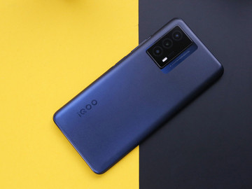 蓝色iqoo z5(8 256gb)手机图片大全_vivoiqooz5图片_手机中国
